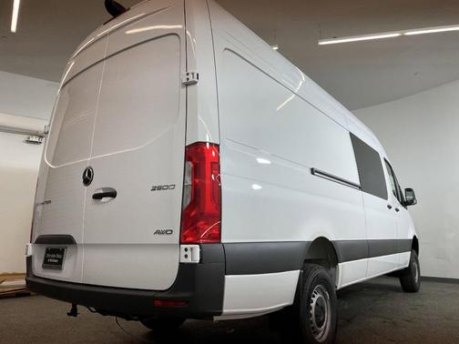 2025 Mercedes-Benz Sprinter 2500 High Roof