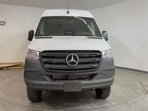 2025 Mercedes-Benz Sprinter 2500 High Roof