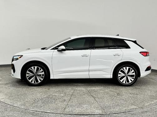 2023 Audi Q4 e-tron Premium Plus 40 RWD