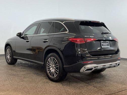 2025 Mercedes-Benz GLC 300 Base