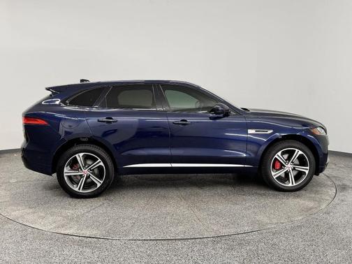 2017 Jaguar F-PACE S