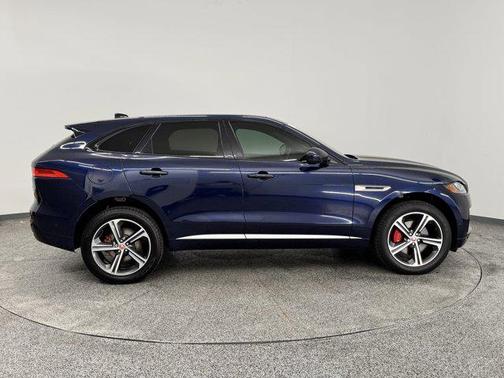 2017 Jaguar F-PACE S