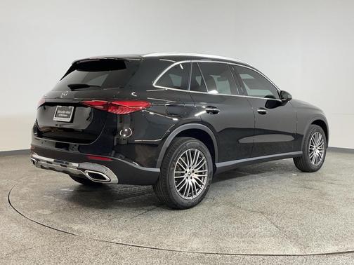 2025 Mercedes-Benz GLC 300 Base