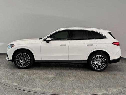 2025 Mercedes-Benz GLC 300 Base