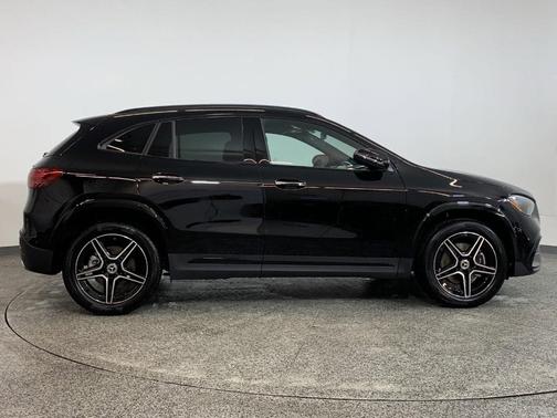 2025 Mercedes-Benz GLA 250 4MATIC