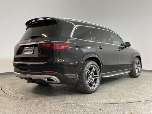 2025 Mercedes-Benz GLS 450 4MATIC