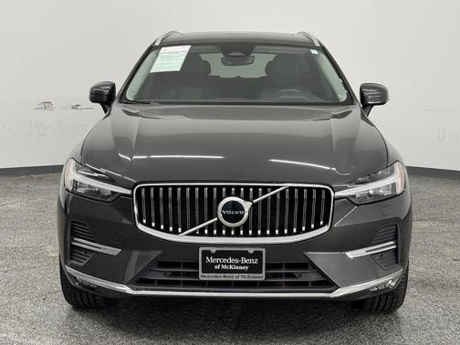 2022 Volvo XC60 B5 Inscription