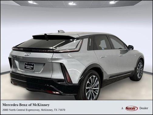 2024 Cadillac LYRIQ Sport