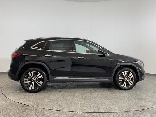 2025 Mercedes-Benz GLA 250 4MATIC