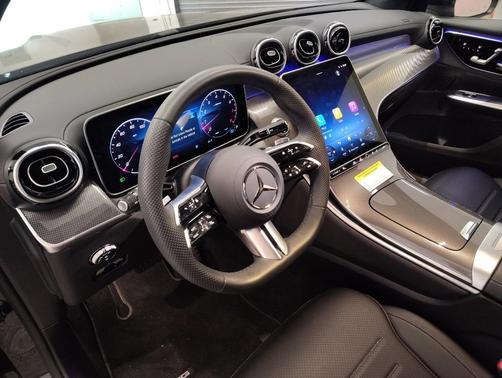 2026 Mercedes-Benz GLC 300 Base