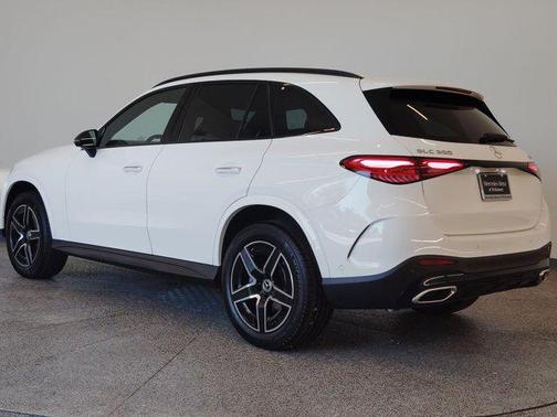 2026 Mercedes-Benz GLC 300 4MATIC