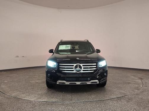 Night Black 2026 Mercedes-Benz GLB 250 Base