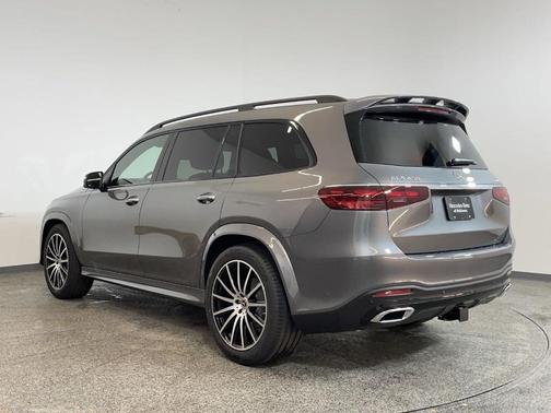 2025 Mercedes-Benz GLS 450 4MATIC