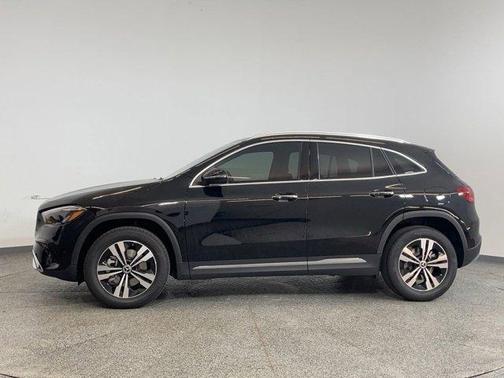2025 Mercedes-Benz GLA 250 Base