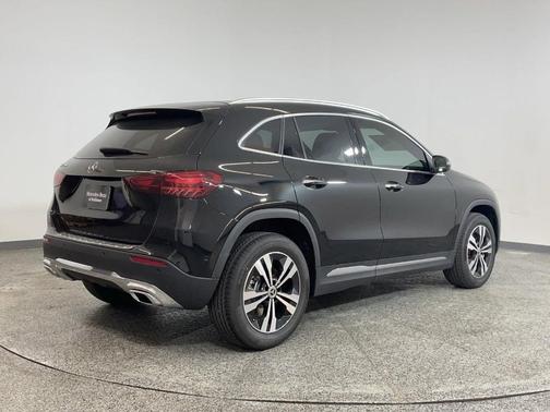 2025 Mercedes-Benz GLA 250 Base