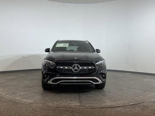 2025 Mercedes-Benz GLA 250 Base