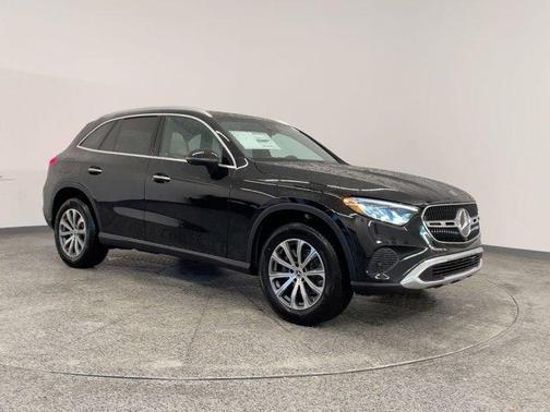 2026 Mercedes-Benz GLC 300 Base