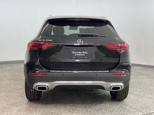 2025 Mercedes-Benz GLA 250 Base
