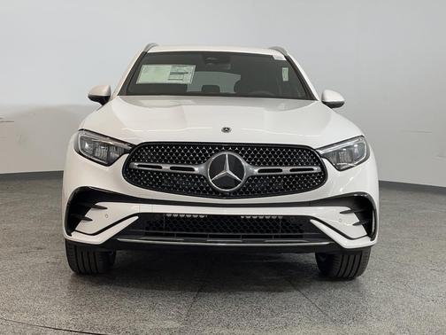 2025 Mercedes-Benz GLC 350e Base