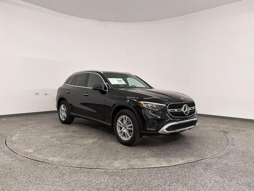 Black 2026 Mercedes-Benz GLC 300 Base