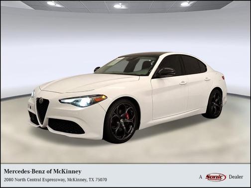 2019 Alfa Romeo Giulia Sport