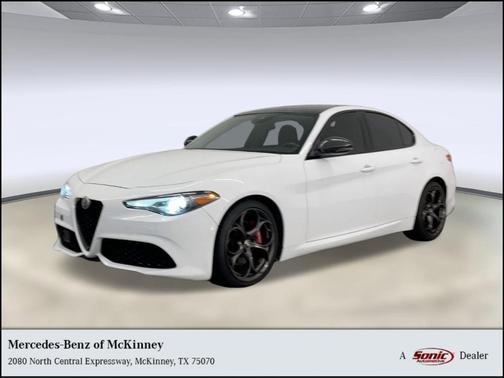 2019 Alfa Romeo Giulia Sport