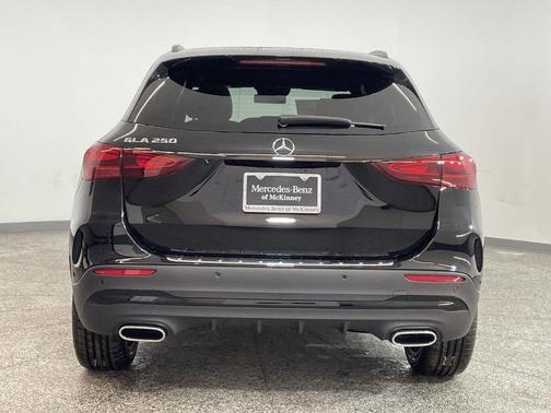 2025 Mercedes-Benz GLA 250 Base