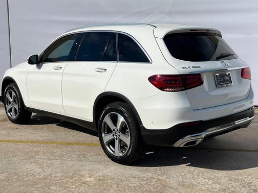 2022 Mercedes-Benz GLC 300 Base