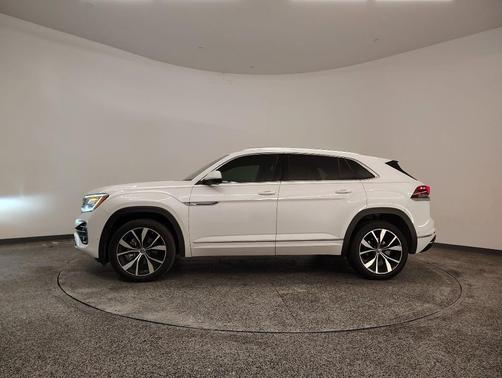 2024 Volkswagen Atlas Cross Sport 2.0T SEL Premium
