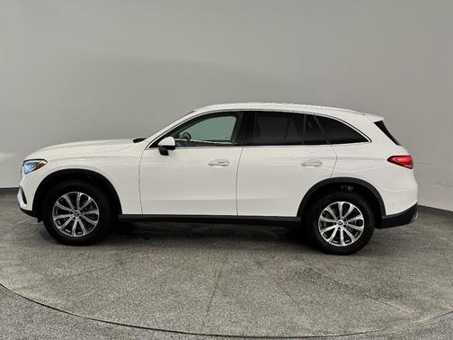 2023 Mercedes-Benz GLC 300 Base