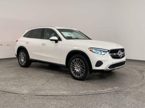 2026 Mercedes-Benz GLC 300 4MATIC