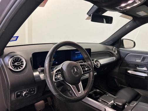 2021 Mercedes-Benz GLB 250 Base