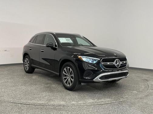 2026 Mercedes-Benz GLC 300 Base