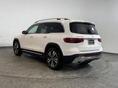 2025 Mercedes-Benz GLB 250 Base