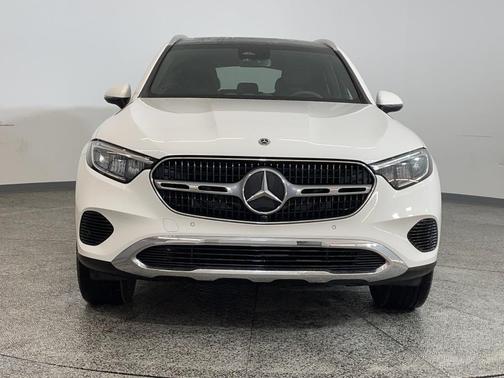 2025 Mercedes-Benz GLC 300 4MATIC