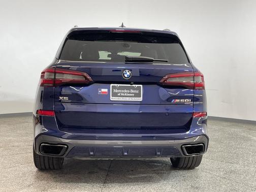 2021 BMW X5 M50i
