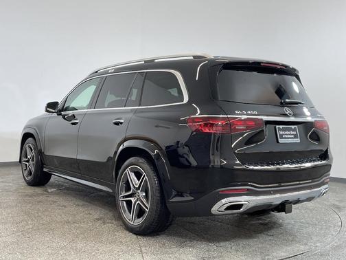 2025 Mercedes-Benz GLS 450 4MATIC