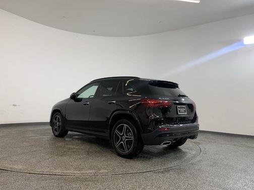 2025 Mercedes-Benz GLA 250 Base