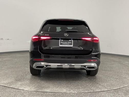 2026 Mercedes-Benz GLC 300 Base