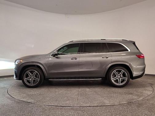 2026 Mercedes-Benz GLS 450 4MATIC