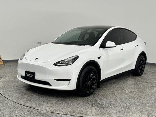 2023 Tesla Model Y Long Range Dual Motor All-Wheel Drive