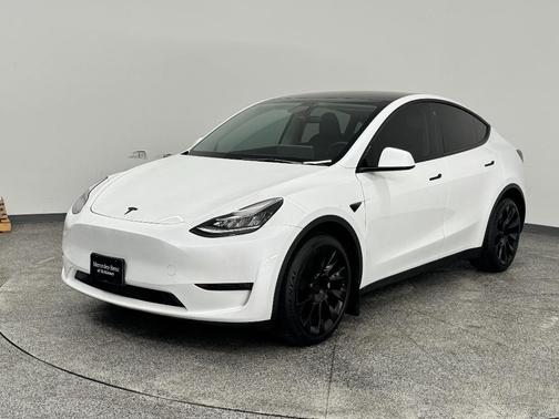 2023 Tesla Model Y Long Range Dual Motor All-Wheel Drive
