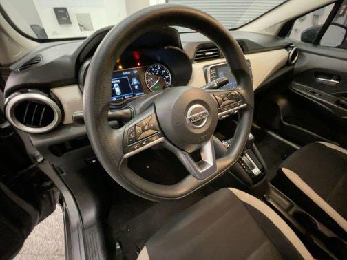 2020 Nissan Versa 1.6 SV