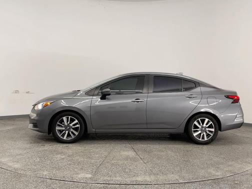 2020 Nissan Versa 1.6 SV