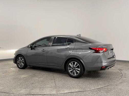 2020 Nissan Versa 1.6 SV