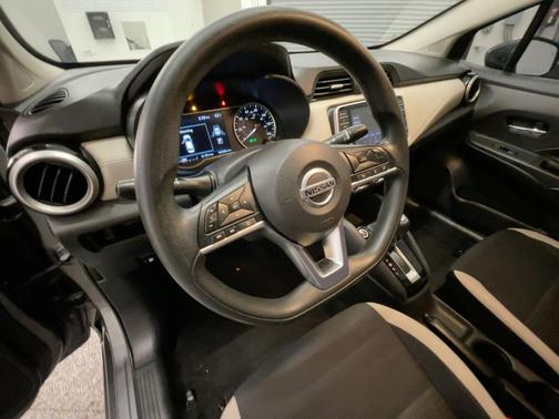 2020 Nissan Versa 1.6 SV