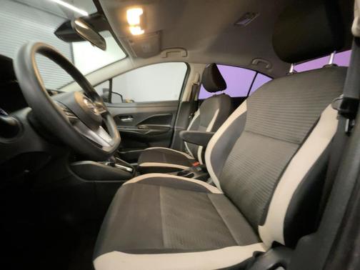 2020 Nissan Versa 1.6 SV