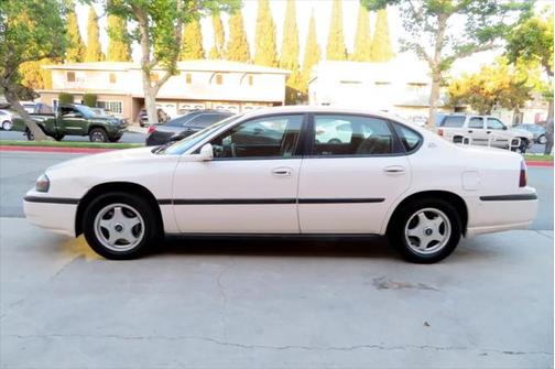 2003 Chevrolet Impala Base