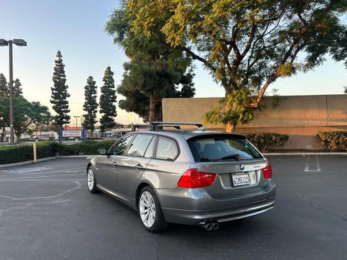 2011 BMW 328 328i
