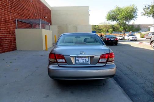 2004 INFINITI I35 Luxury